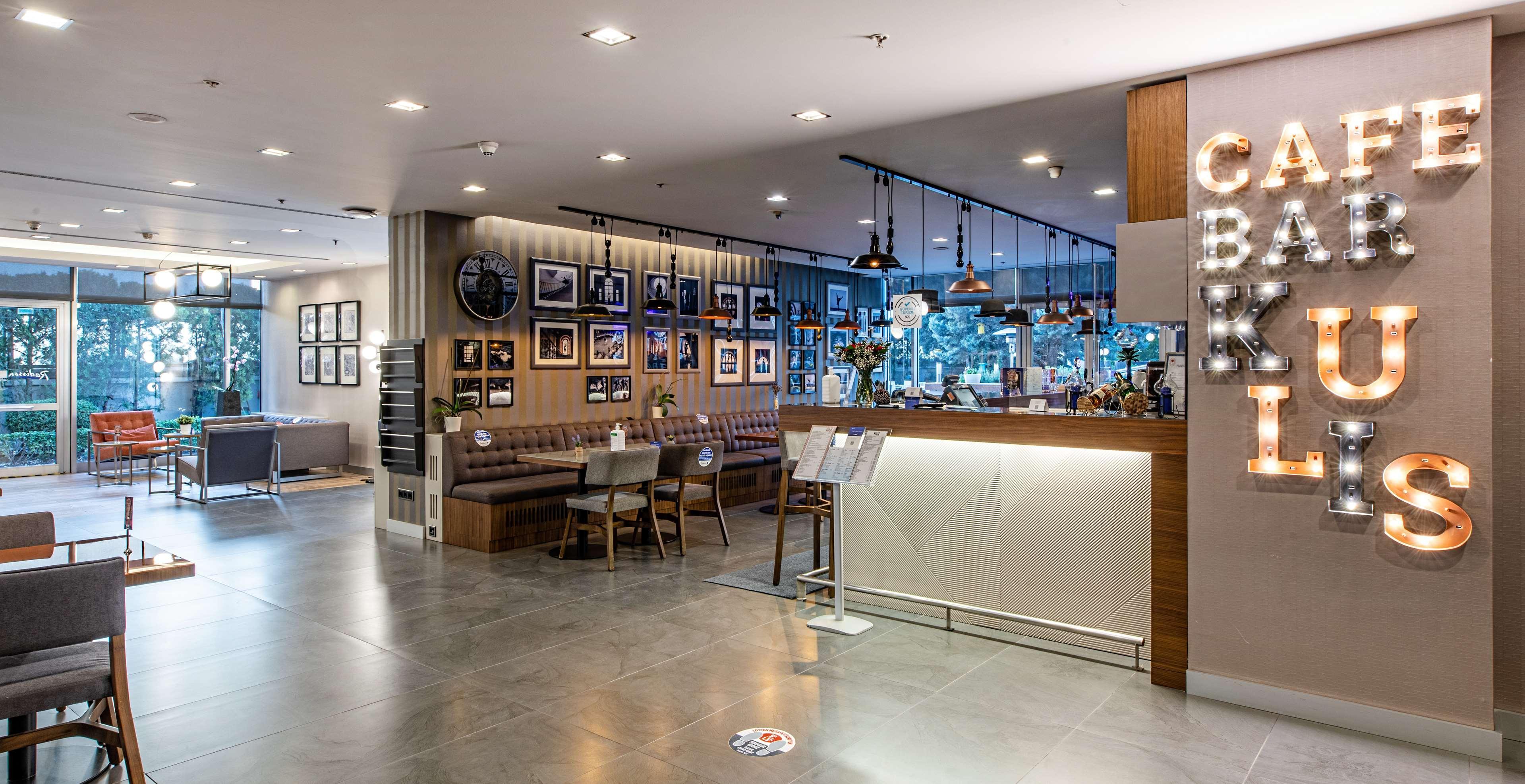 Radisson Blu Otel 4*